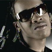Hurricane Chris - List pictures