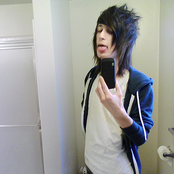 Nickasaur! - List pictures