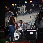 The Coathangers - List pictures