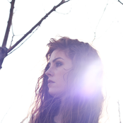 Emma Ruth Rundle - List pictures