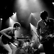 Land Of Talk - List pictures