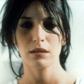 Chantal Kreviazuk - List pictures