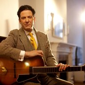 John Pizzarelli - List pictures