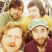 Allo Darlin' - List pictures