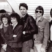 Quarter Flash - List pictures