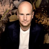 Philip Selway - List pictures