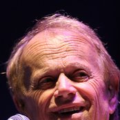 Al Jardine - List pictures