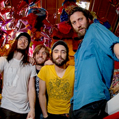 Patrick Watson - List pictures