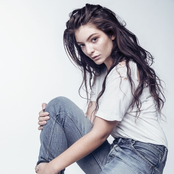 Lorde - List pictures