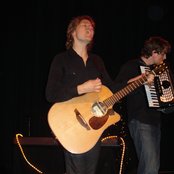 Tom Mcrae - List pictures