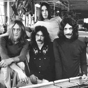 Stories - List pictures