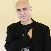 Ludovico Einaudi - List pictures