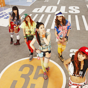 5dolls - List pictures