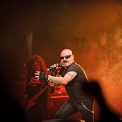 Angeles Del Infierno - List pictures