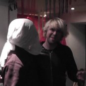 Nick Nicely - List pictures