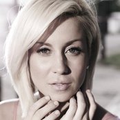 Kellie Pickler - List pictures