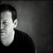 Claro Intelecto - List pictures