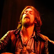 Chris Robinson - List pictures