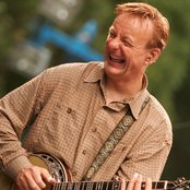 Danny Barnes - List pictures