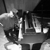 Terrace Martin - List pictures