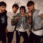 Van She - List pictures