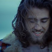 Matt Corby - List pictures