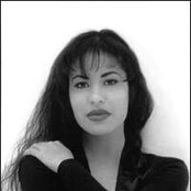 Selena - List pictures