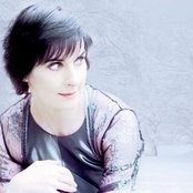 Enya - List pictures