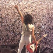 Moore Gary - List pictures