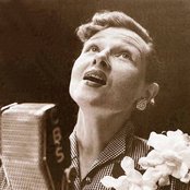 Jo Stafford - List pictures