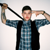 Daniel Merriweather - List pictures