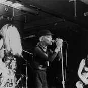 7 Year Bitch - List pictures