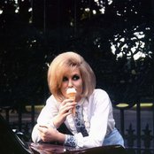 Dusty Springfield - List pictures