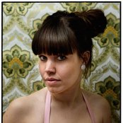 Lady Linn - List pictures