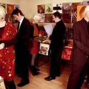 Chumbawamba - List pictures