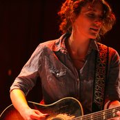 Kathleen Edwards - List pictures