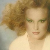 Samantha Sang - List pictures