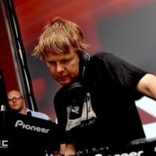 John Digweed - List pictures