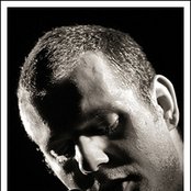 Matt Elliott - List pictures