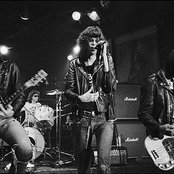 The Ramones - List pictures