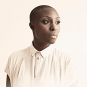 Laura Mvula - List pictures