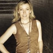 Felicity Urquhart - List pictures