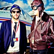 Flight Facilities - List pictures