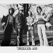 Wishbone Ash - List pictures
