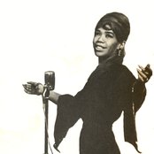 Sugar Pie Desanto - List pictures