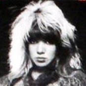 Queen Of Hearts - List pictures