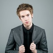 Mike Dignam - List pictures