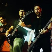 Raimundos - List pictures