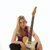 Joanne Shaw Taylor - List pictures