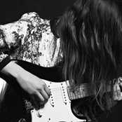 Tess Parks - List pictures